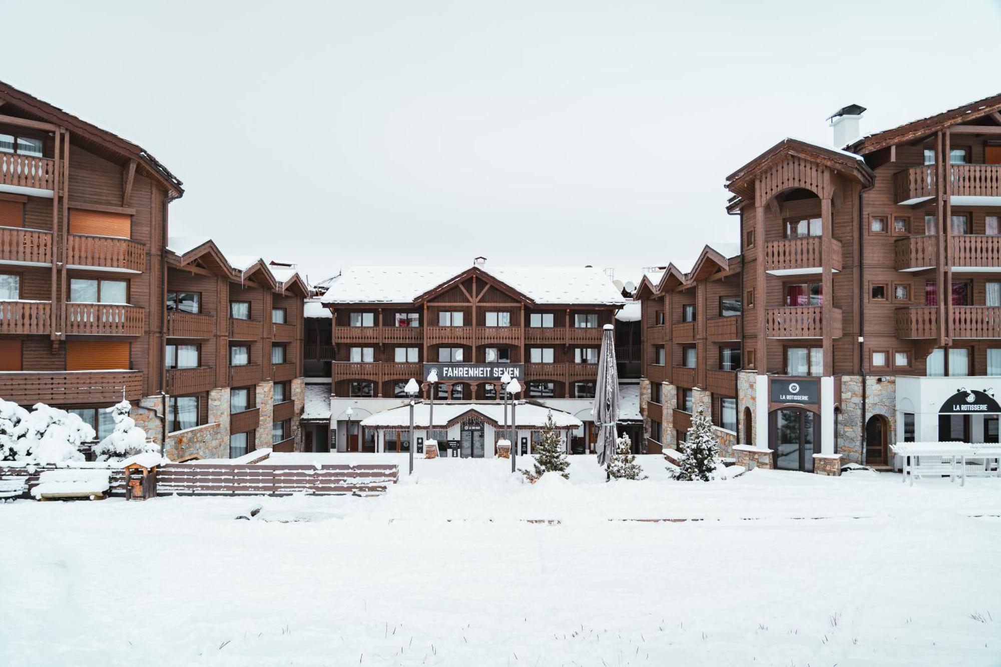 Fahrenheit Seven Courchevel Hotel Kültér fotó